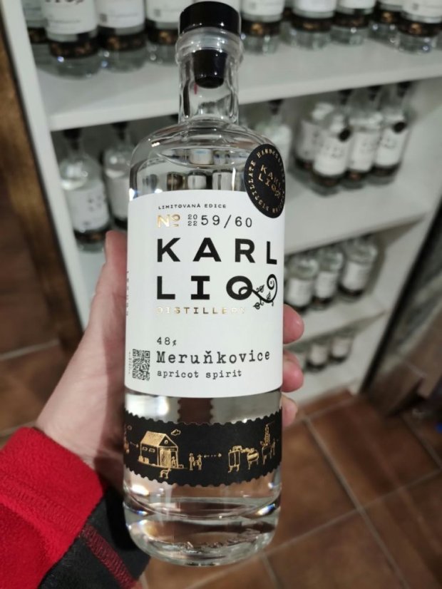 Karl LIQ Meruňkovice 48% 0,5l